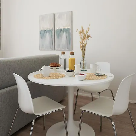 Exclusive Blue - Center - - Near Station شقة كومو