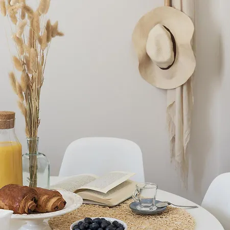 Exclusive Blue - Center - - Near Station كومو